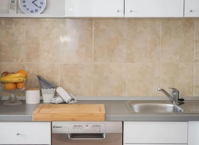 Apartament Maris *